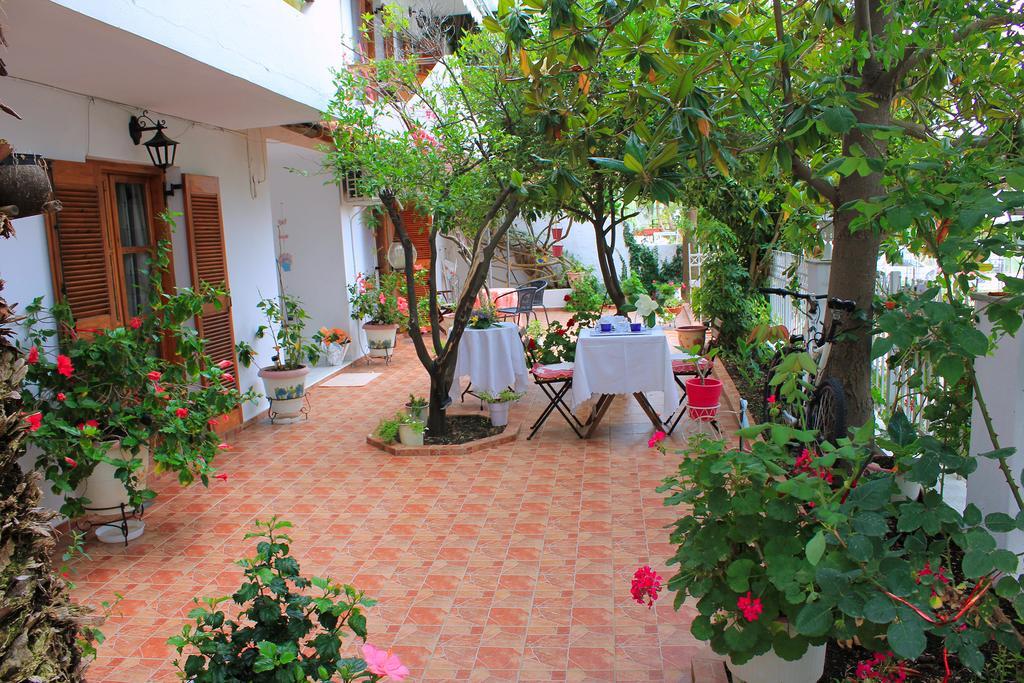 Vaya Zorba Studios Skiathos-stad Kamer foto