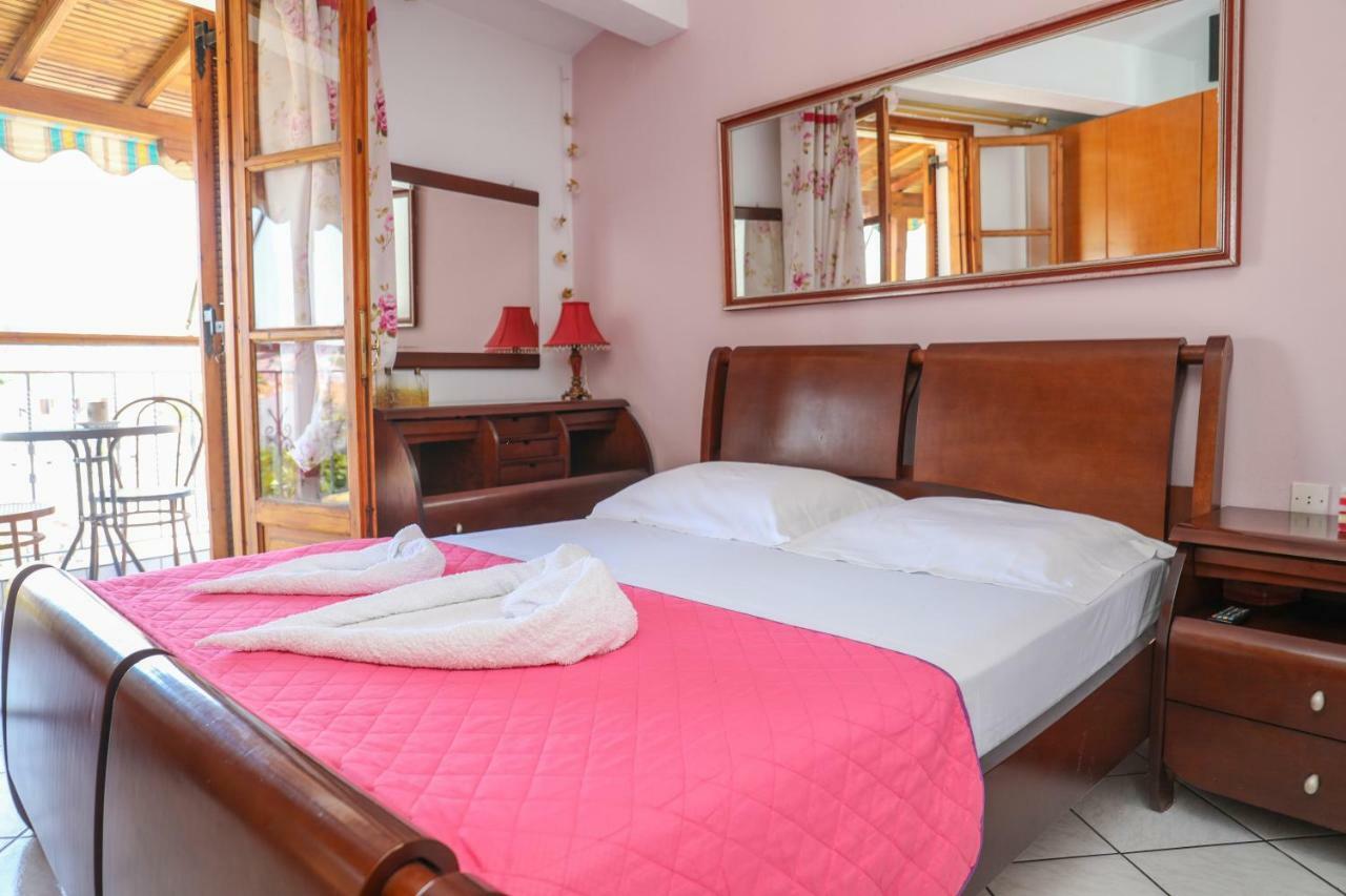 Vaya Zorba Studios Skiathos-stad Buitenkant foto